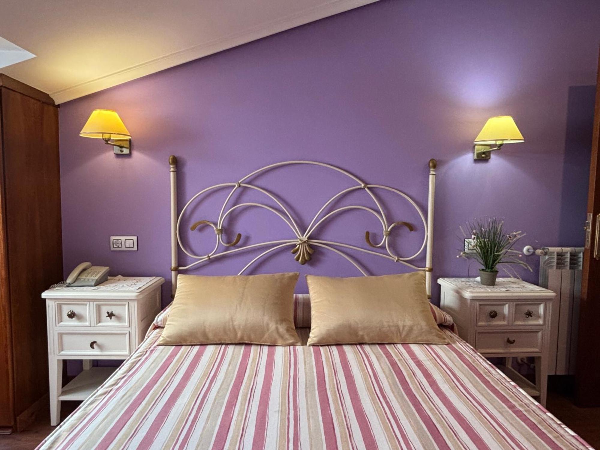 Hotel Casona Los Caballeros Santillana del Mar Eksteriør billede