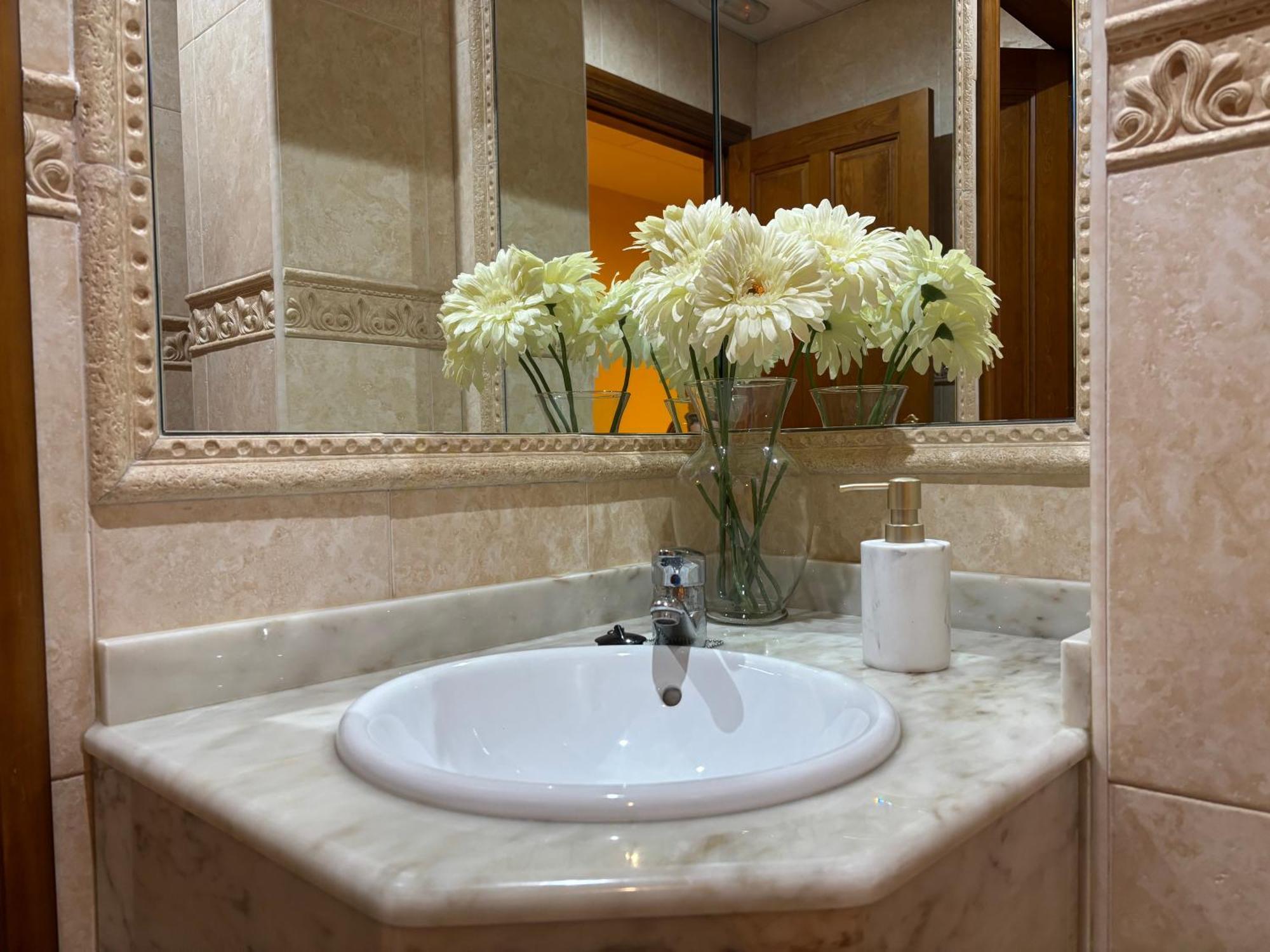 Hotel Casona Los Caballeros Santillana del Mar Eksteriør billede
